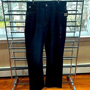 Brand new Lucky Brand jeans (181 Relaxed Fit). 34 x 32